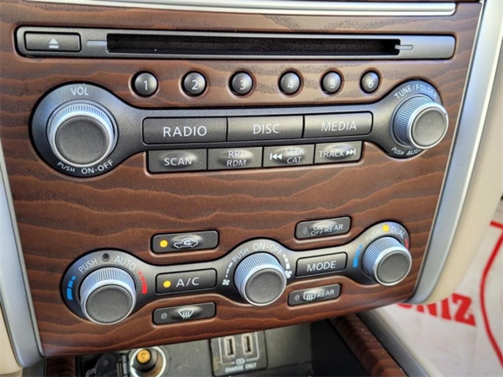 2018 Nissan Pathfinder - $26,500
