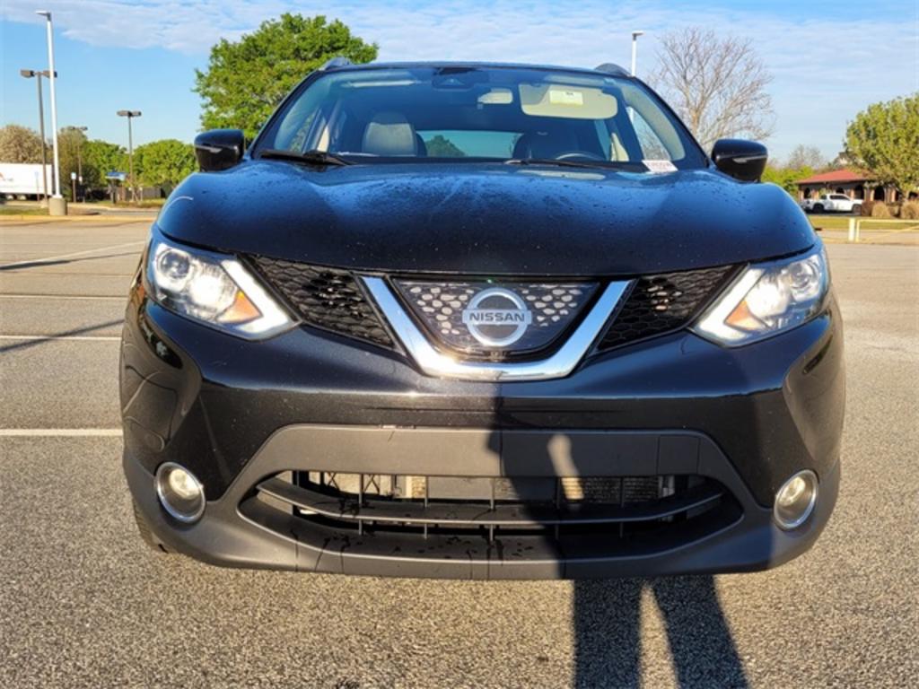 2018 Nissan Rogue - $16,000
