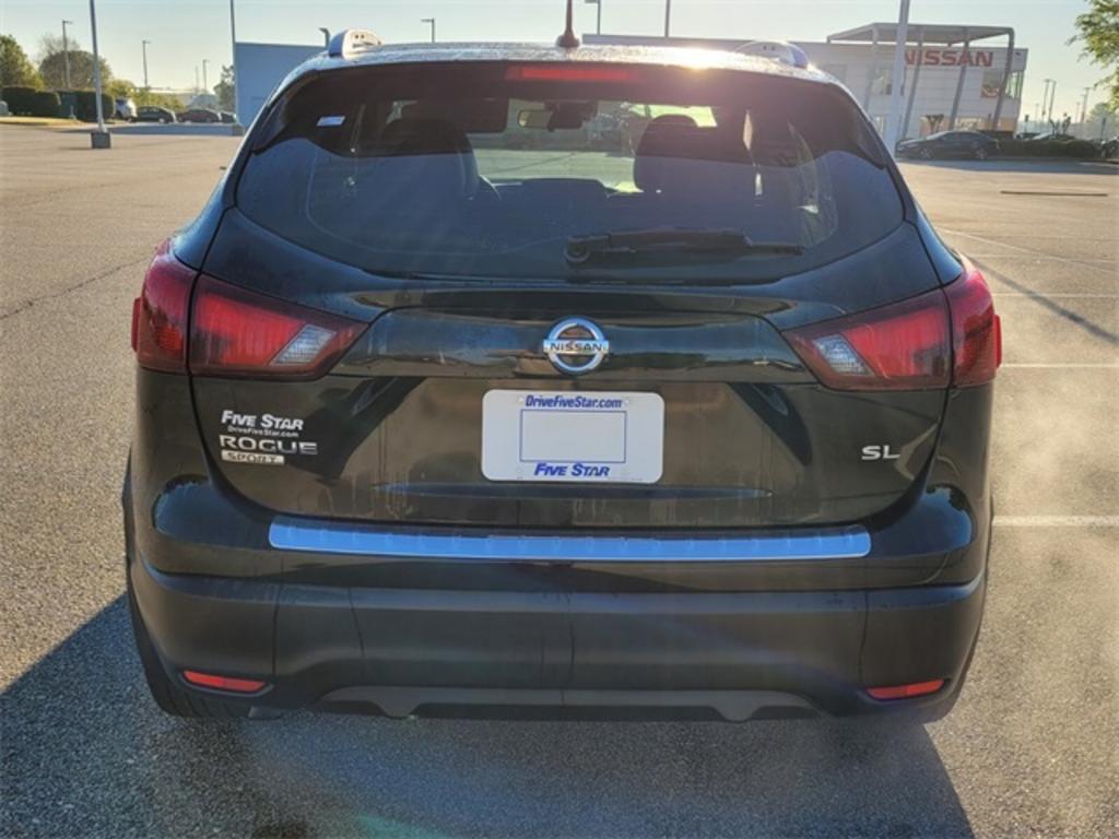2018 Nissan Rogue - $16,000