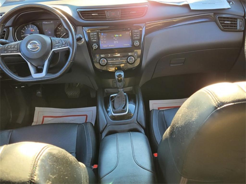 2018 Nissan Rogue - $16,000