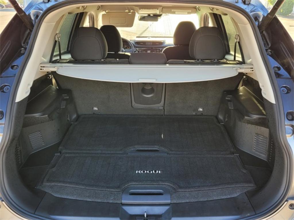 2019 Nissan Rogue - $24,000