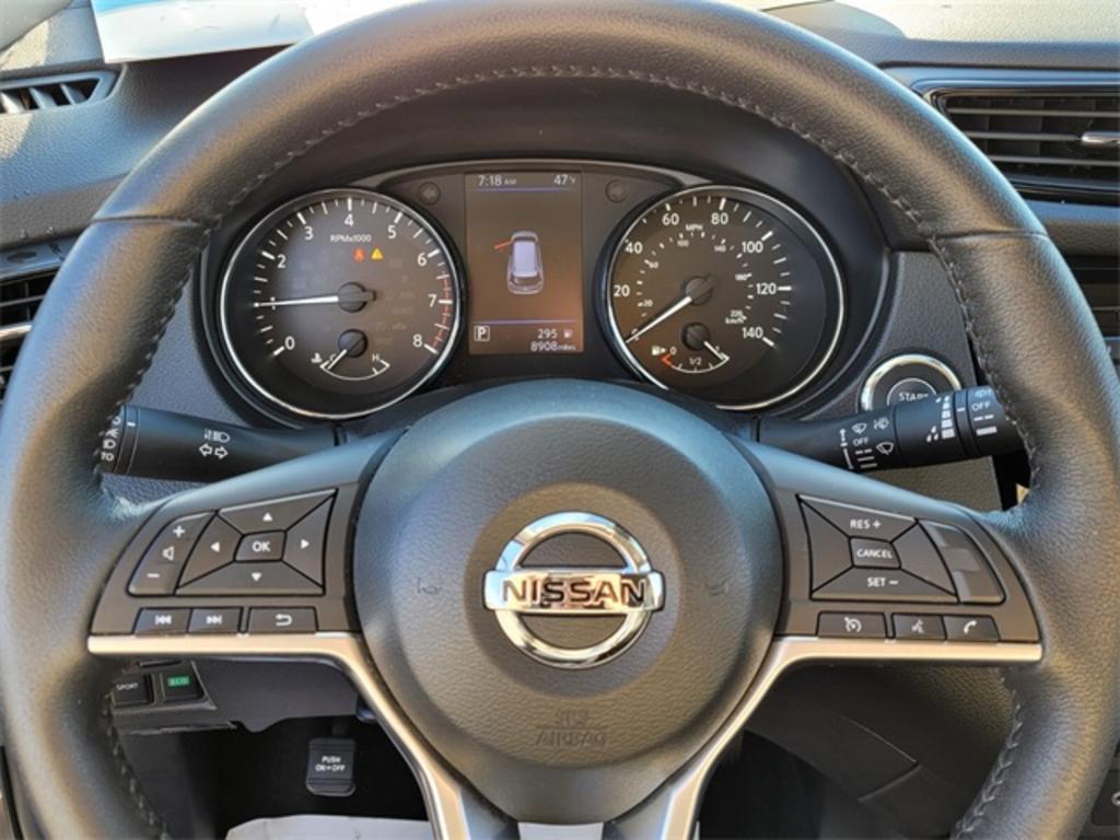 2019 Nissan Rogue - $24,000