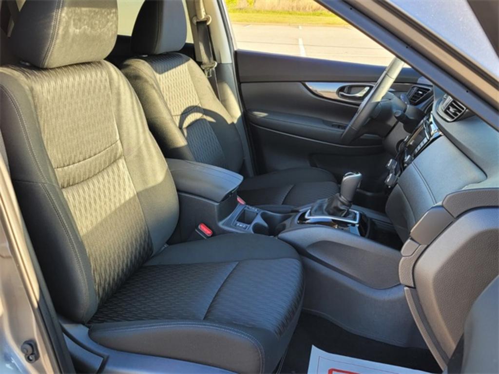 2019 Nissan Rogue - $24,000