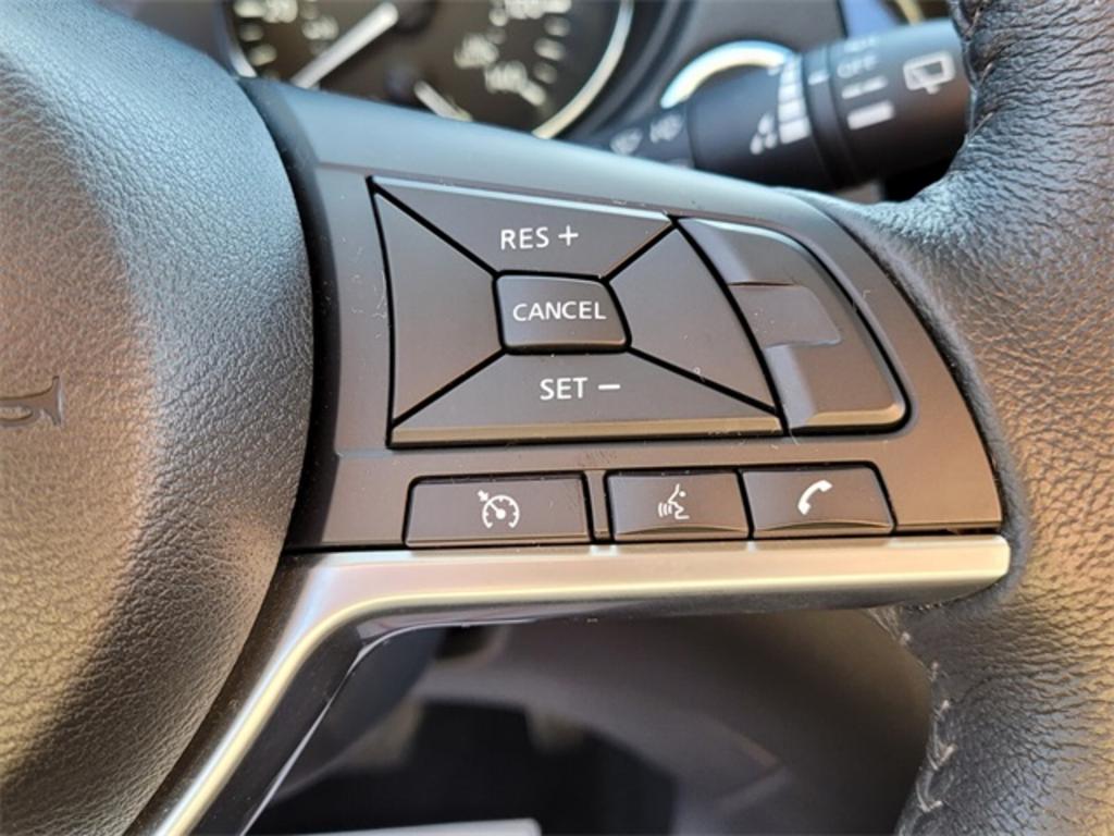 2019 Nissan Rogue - $24,000