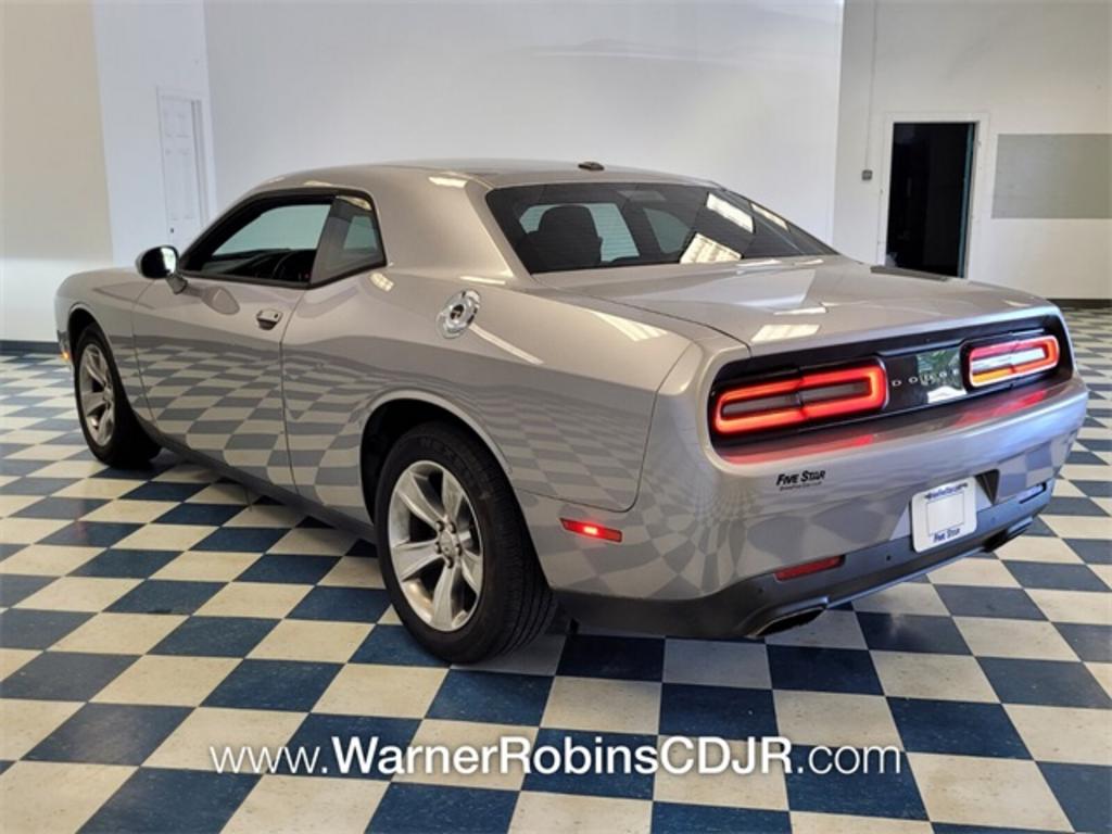 2015 Dodge Challenger - $17,000