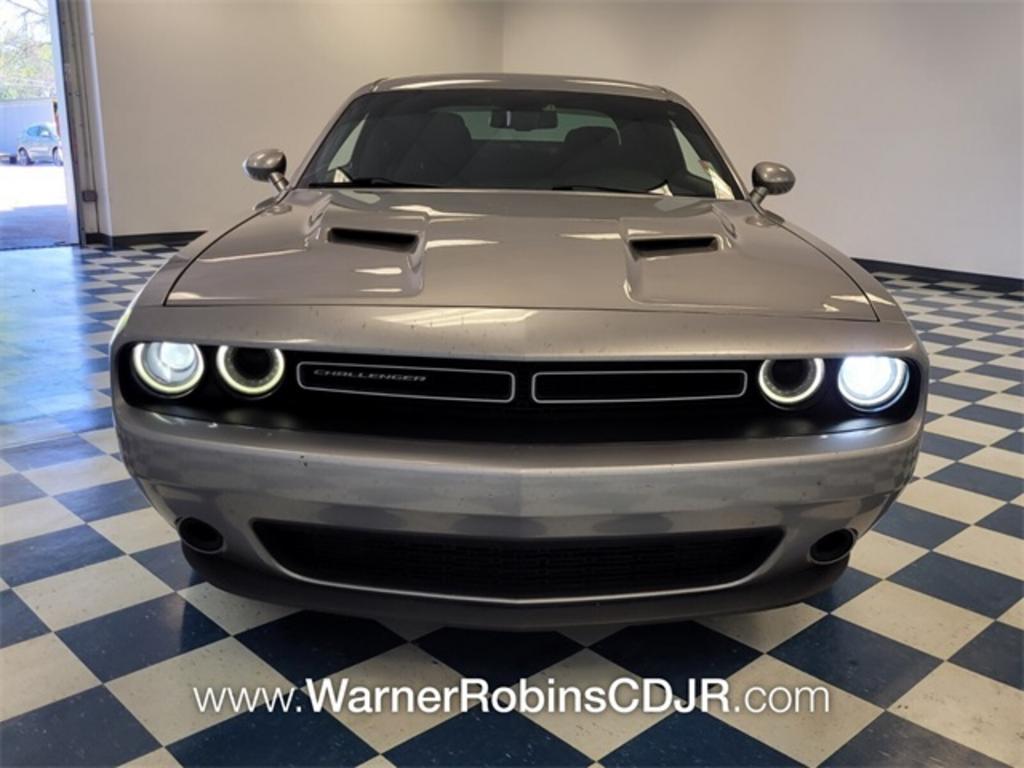 2015 Dodge Challenger - $17,000