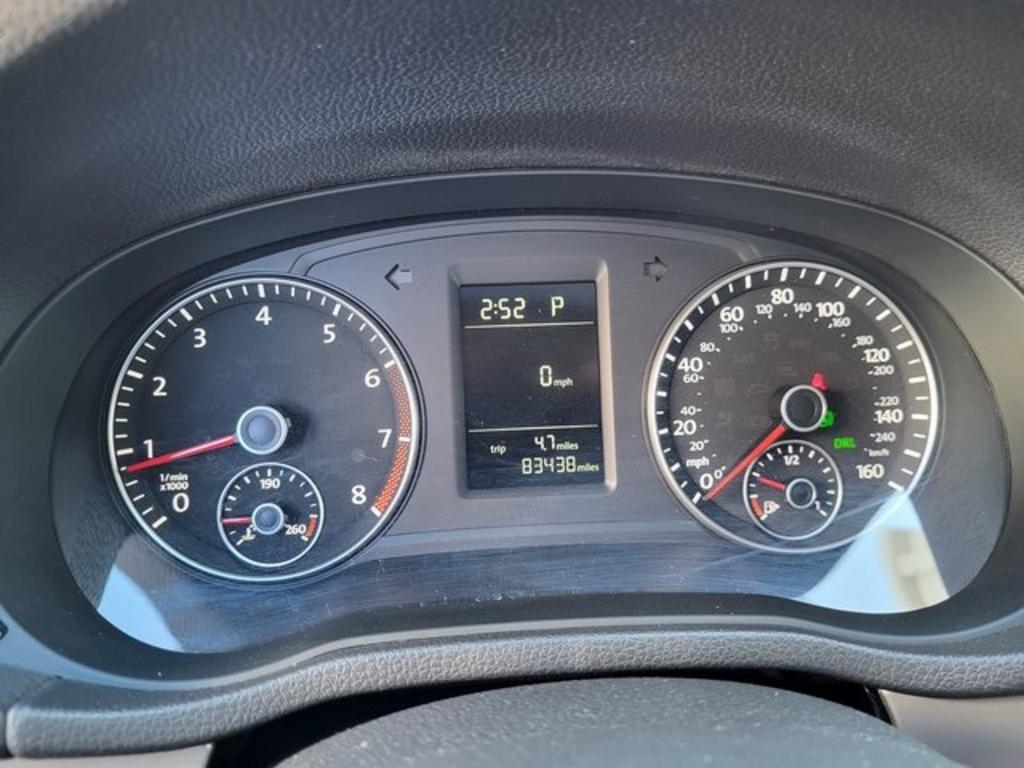 2015 Volkswagen Passat 1.8T Wolfsburg Edition photo