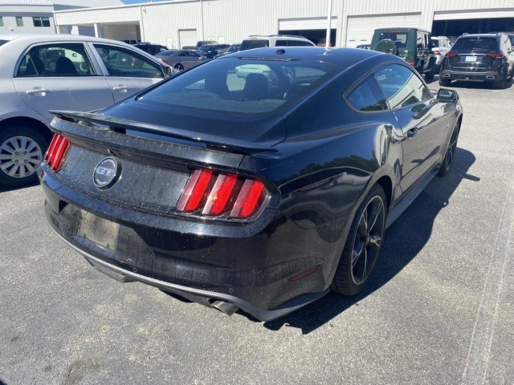 2017 Ford Mustang - $31,500