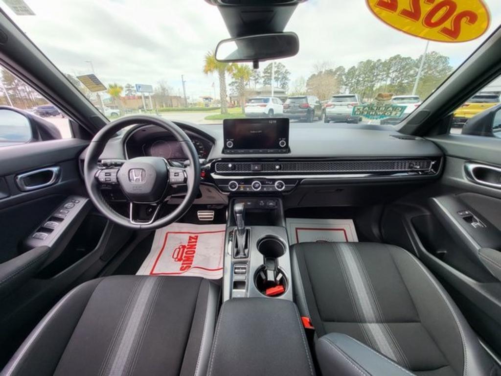 2022 Honda Civic - $27,000