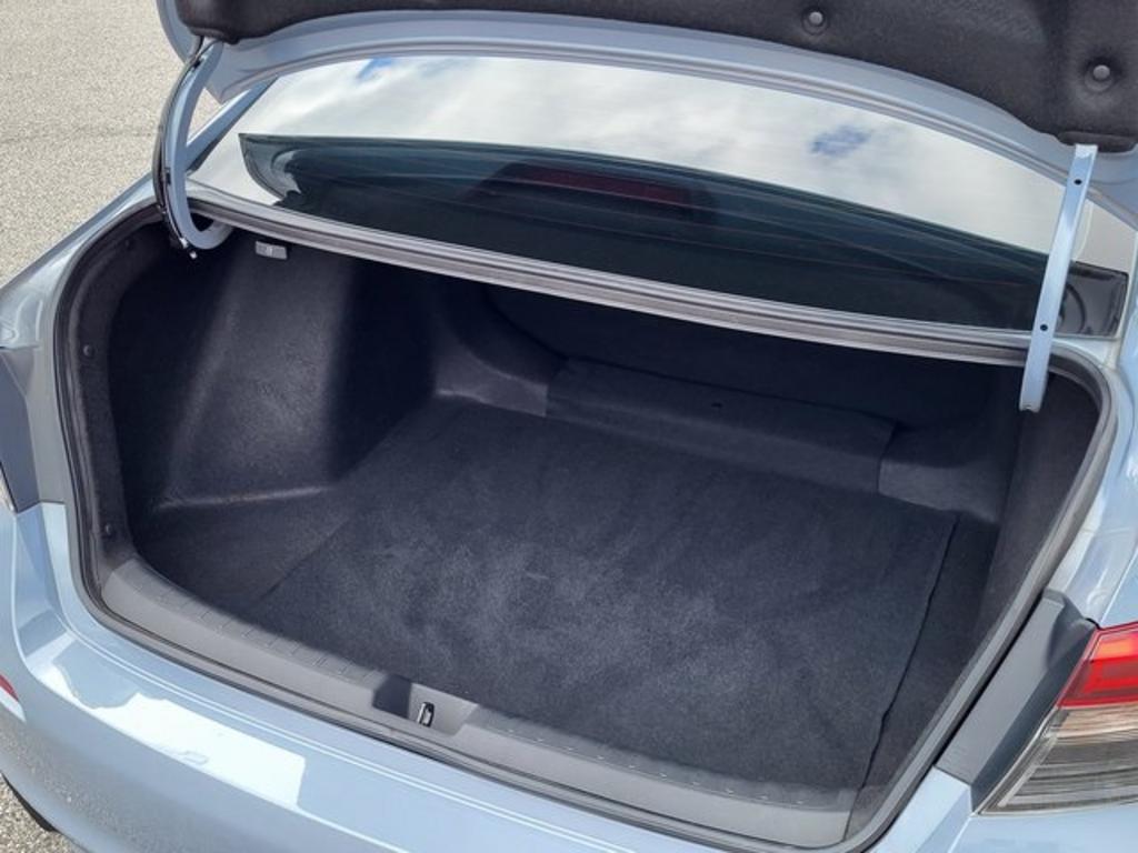 2022 Honda Civic - $27,000