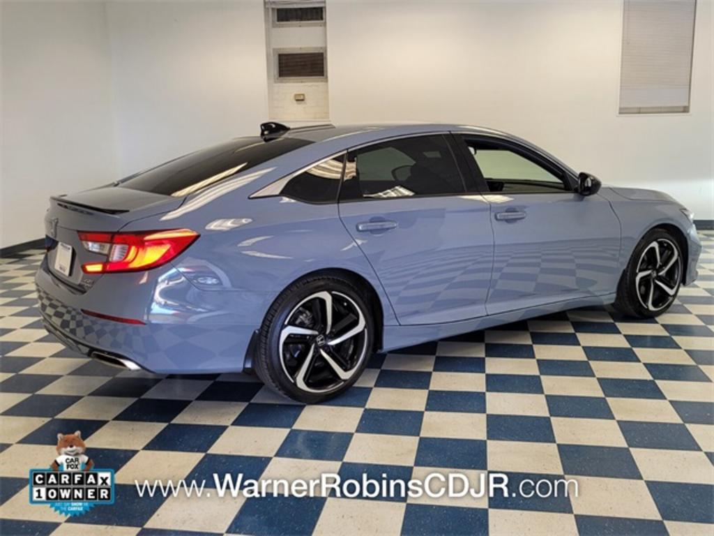 2022 Honda Accord - $35,000