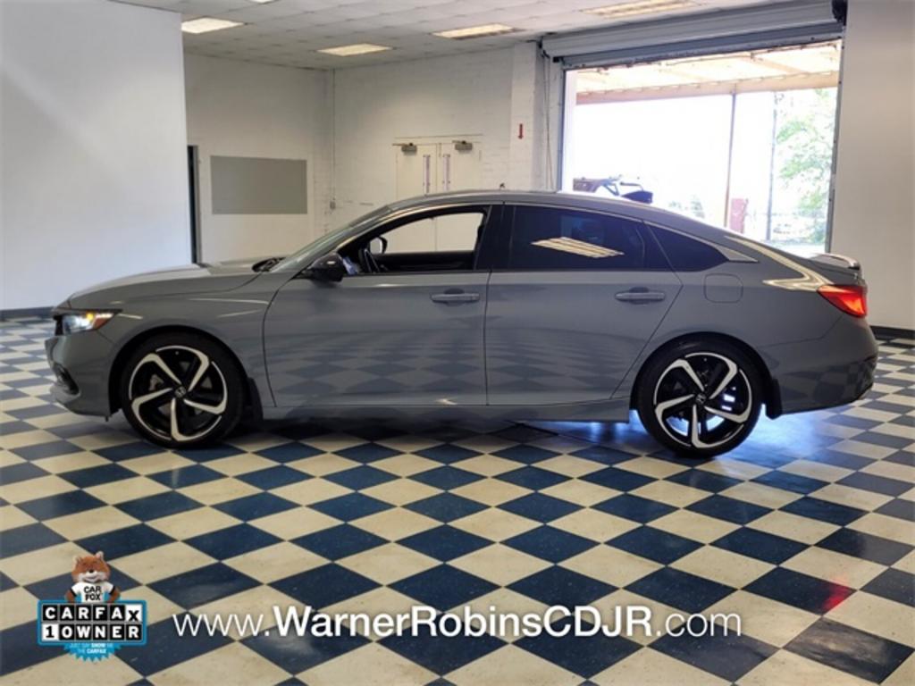 2022 Honda Accord - $35,000