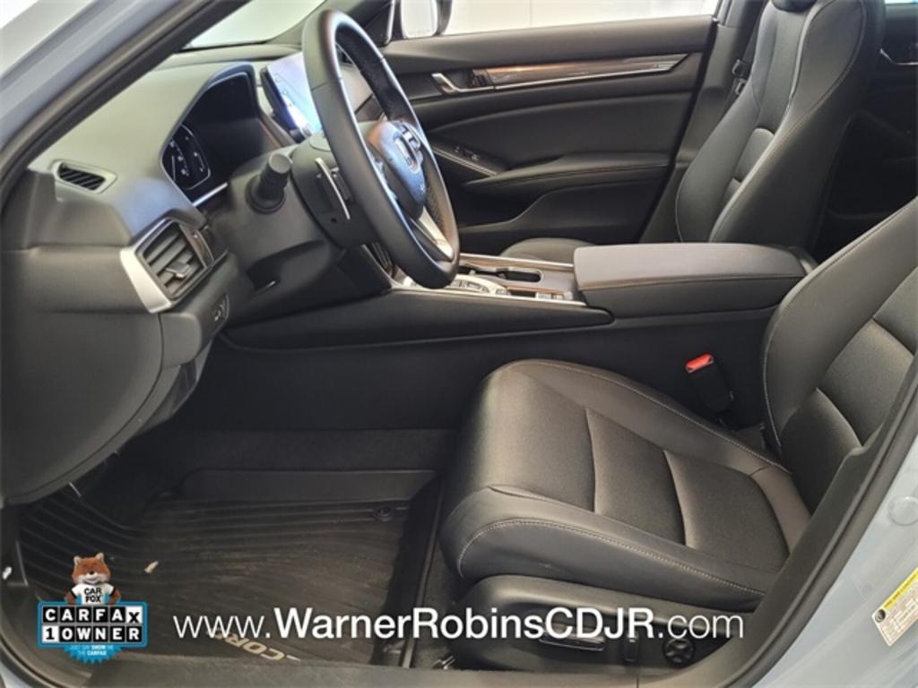 2022 Honda Accord - $35,000