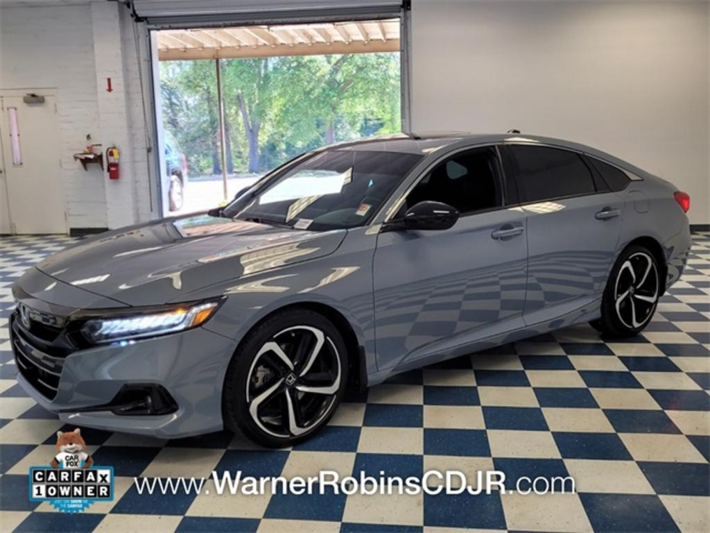 2022 Honda Accord - $35,000