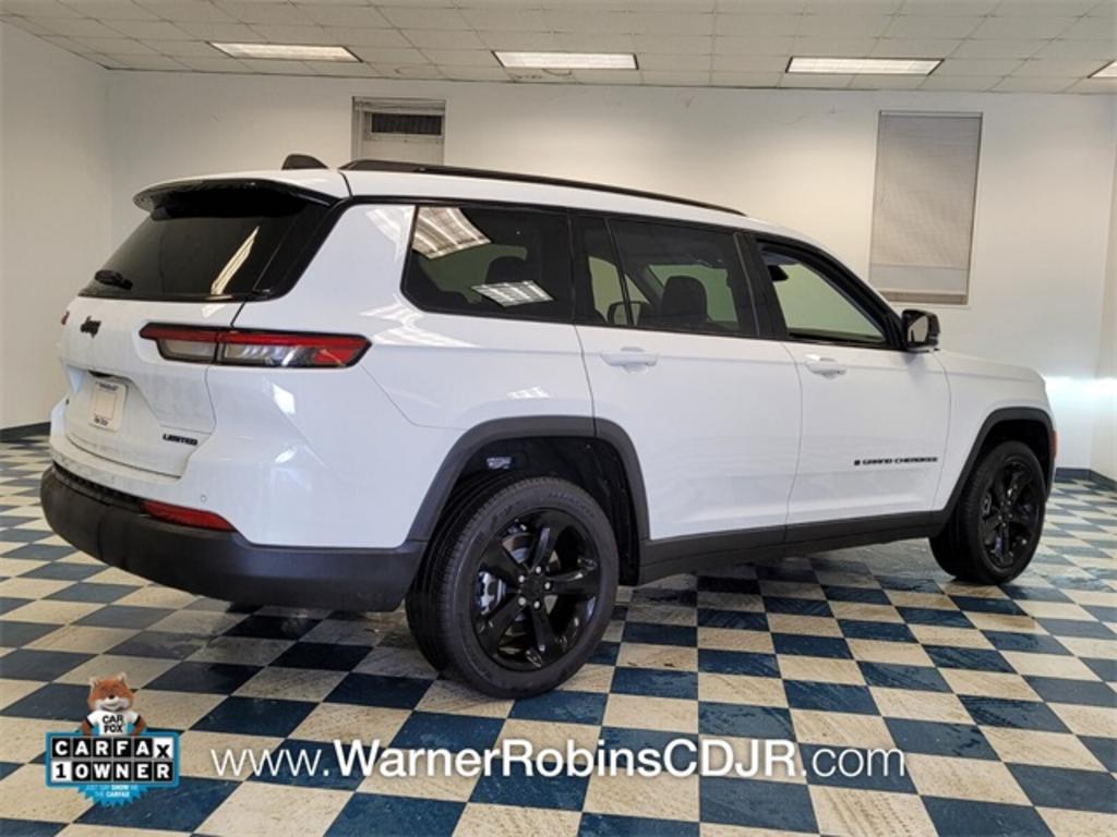 2023 Jeep Cherokee - $47,500