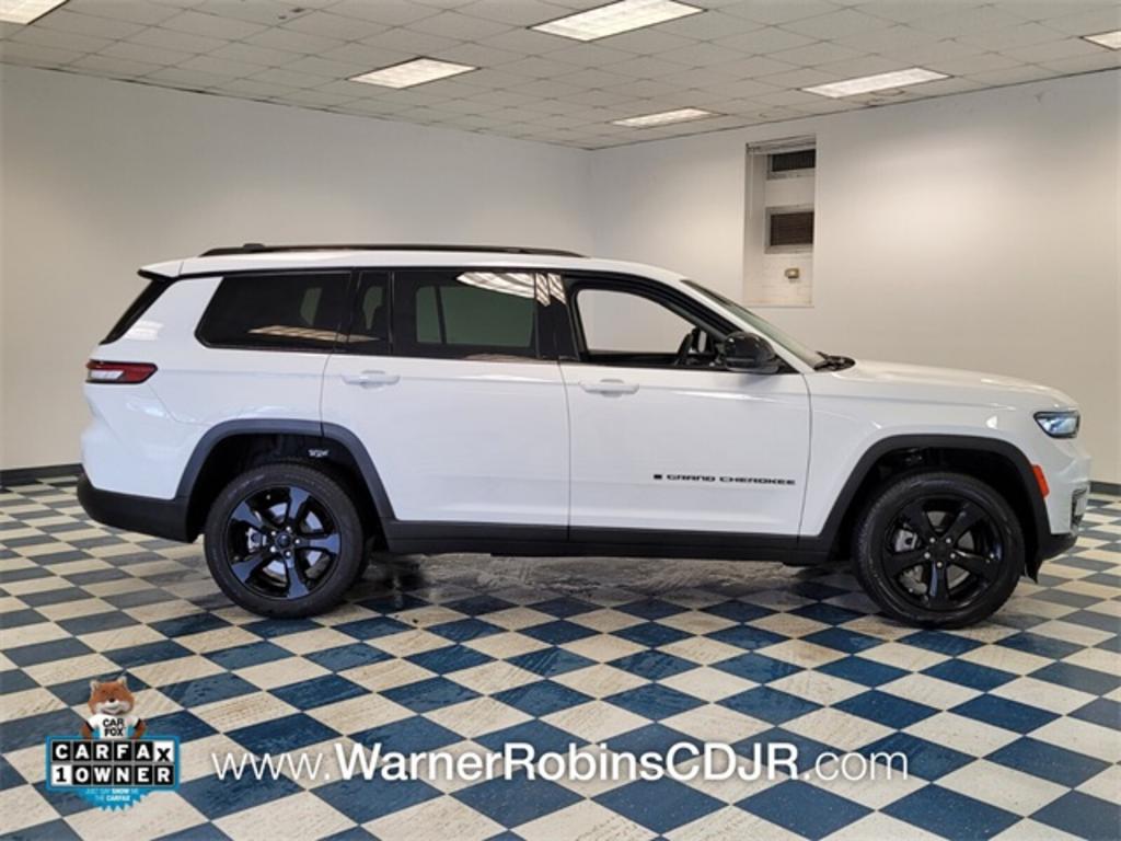 2023 Jeep Cherokee - $47,500