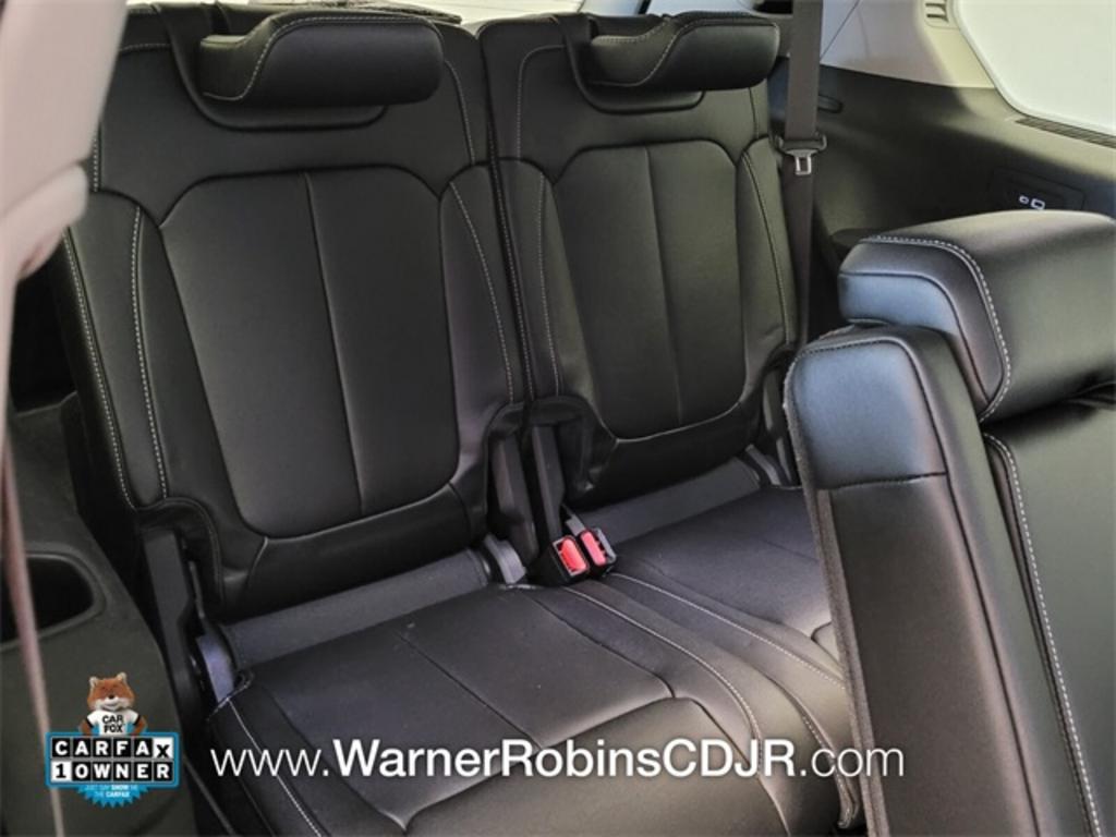 2023 Jeep Cherokee - $47,500