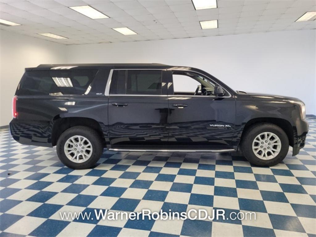 2018 GMC Yukon XL SLT photo
