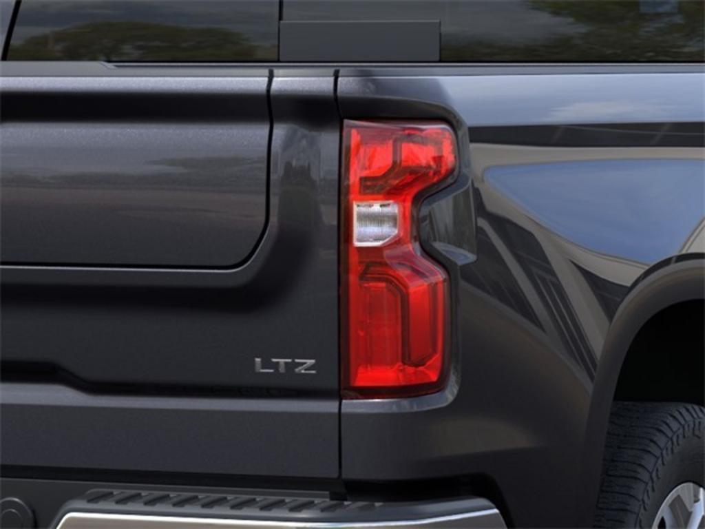 2022 Chevrolet Silverado 1500 LTZ photo