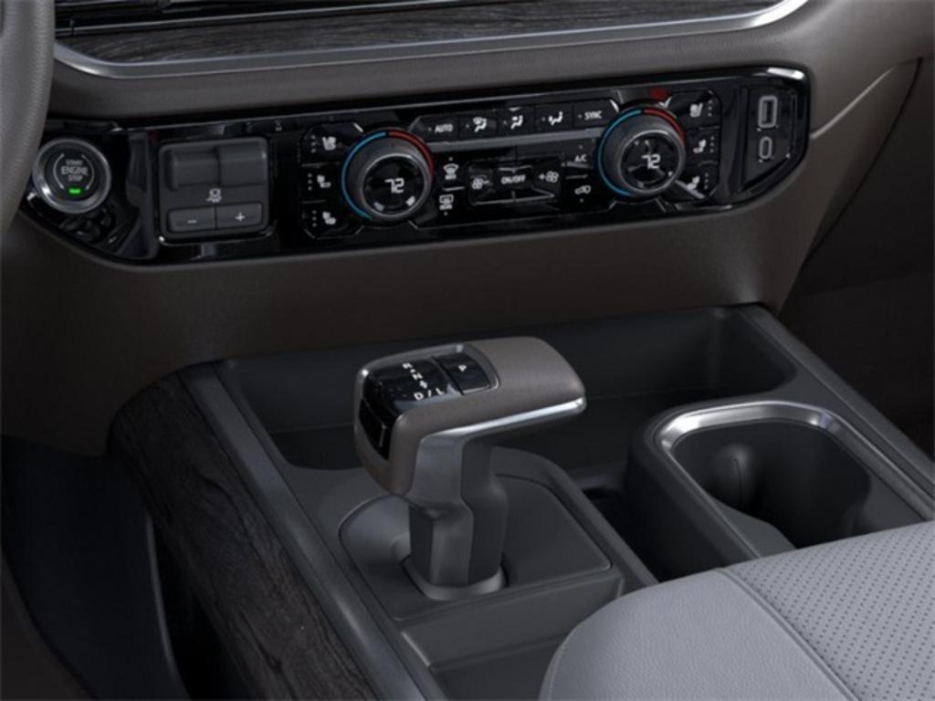 2023 Chevrolet Silverado 1500 LTZ photo
