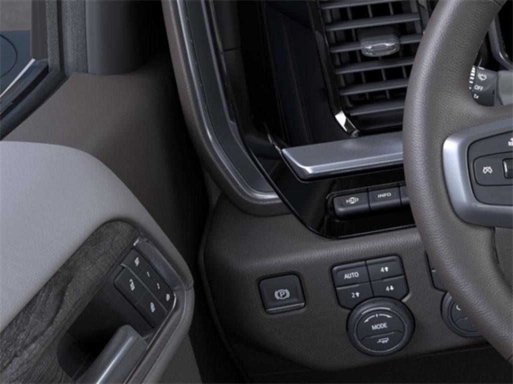 2023 Chevrolet Silverado 1500 LTZ photo