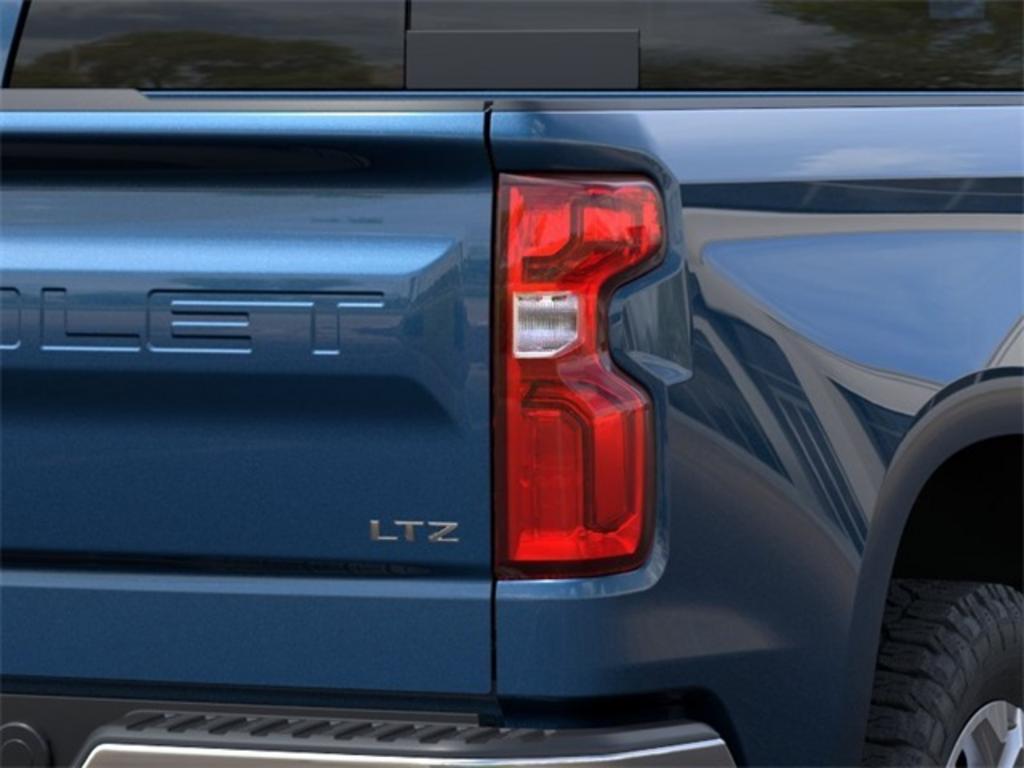 2023 Chevrolet Silverado 1500 LTZ photo