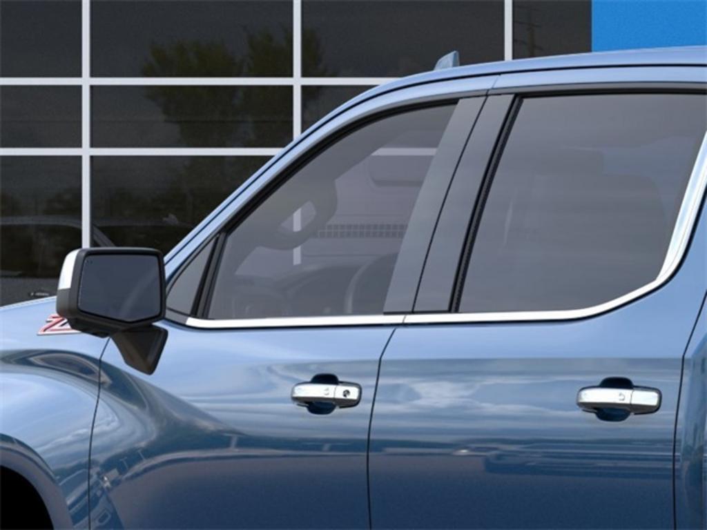 2023 Chevrolet Silverado 1500 LTZ photo