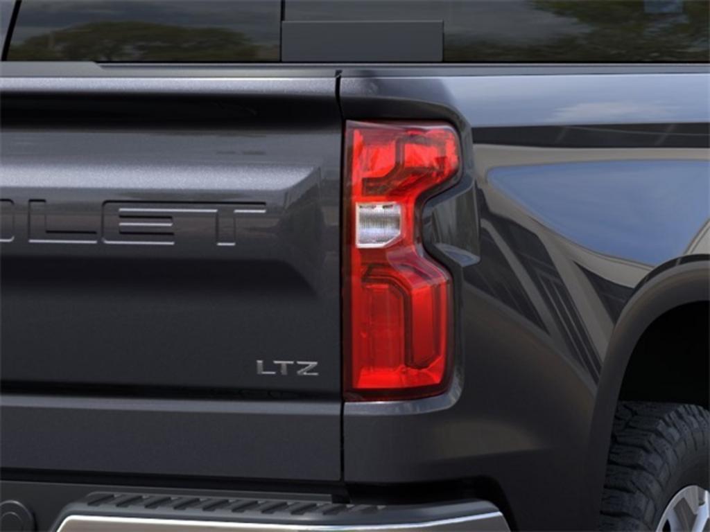 2023 Chevrolet Silverado 1500 LTZ photo