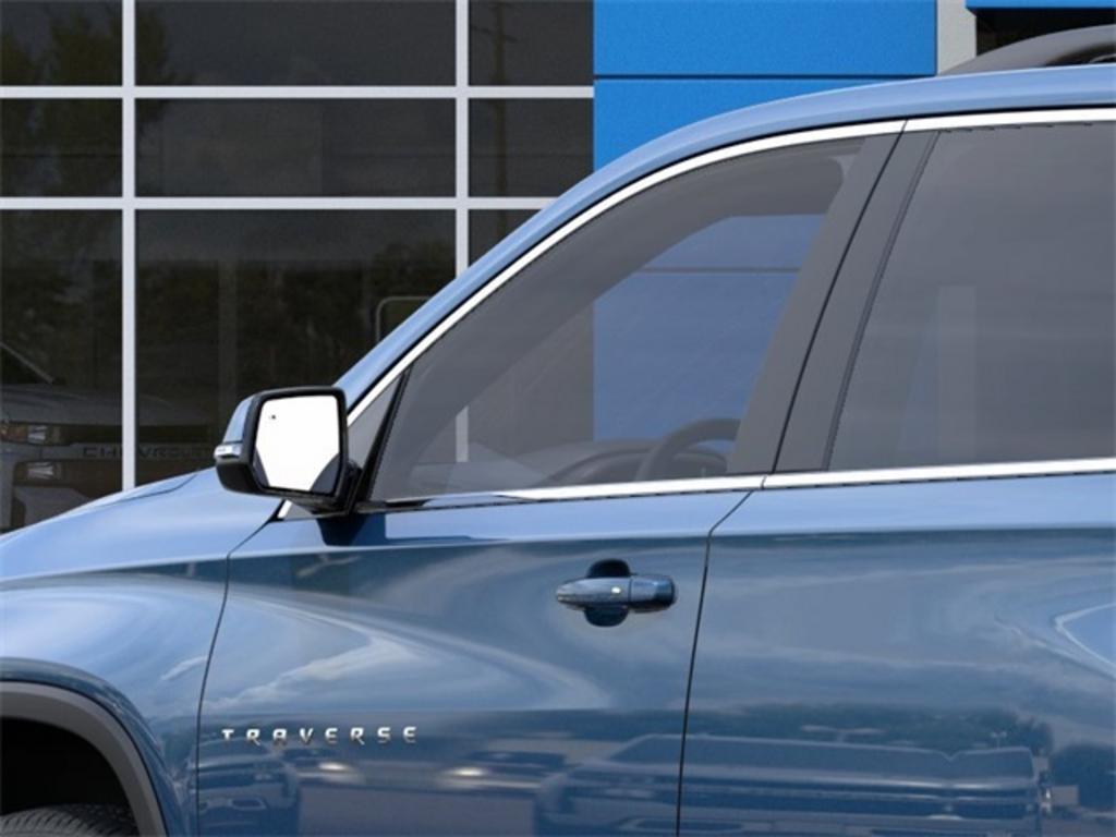 2023 Chevrolet Traverse LT photo