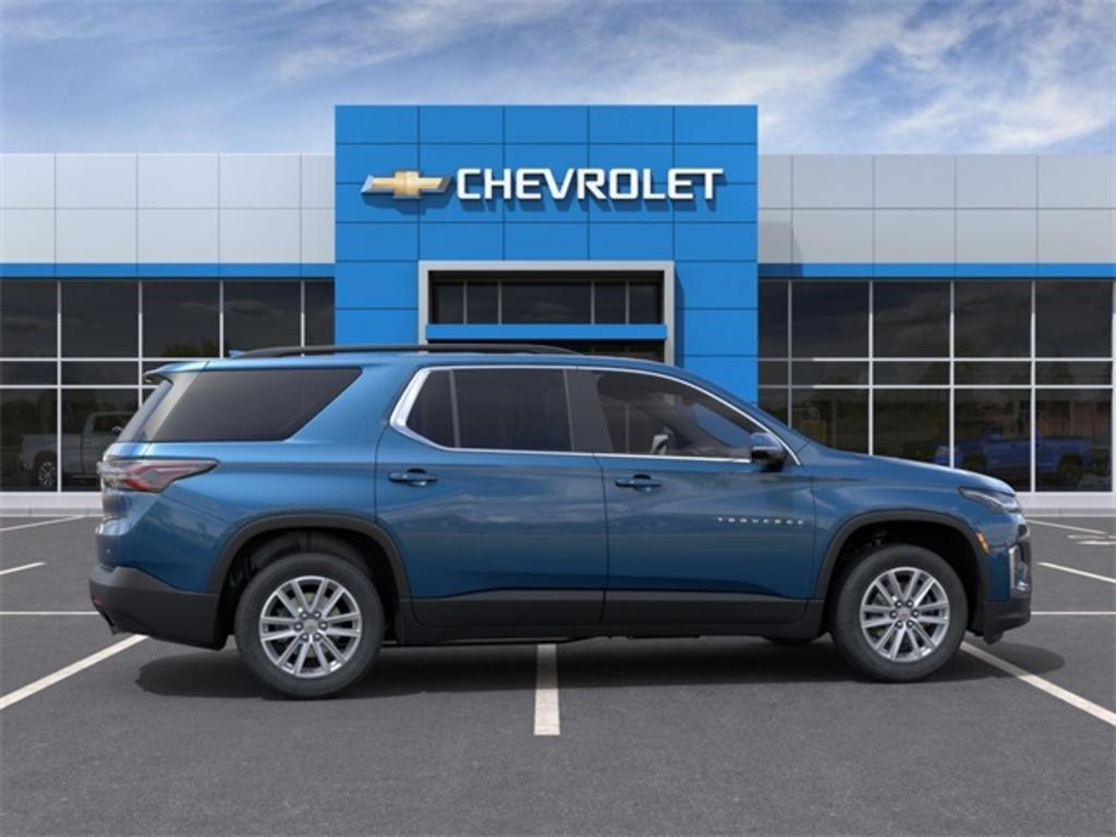 2023 Chevrolet Traverse LT photo