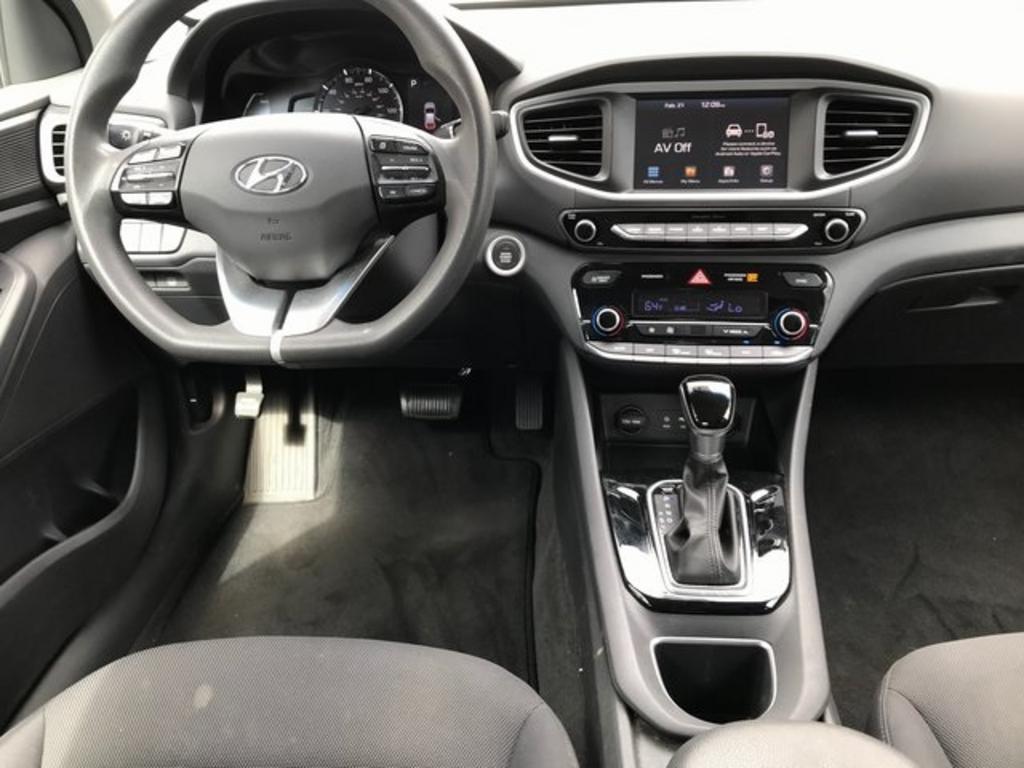 2017 Hyundai Ioniq - $18,000