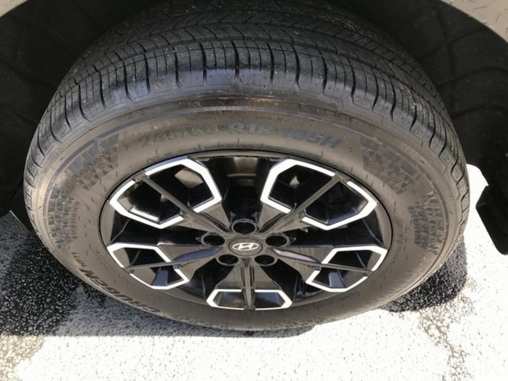 2023 Hyundai Santa Cruz - $36,500