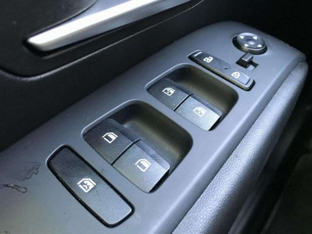 2023 Hyundai Santa Cruz - $36,500