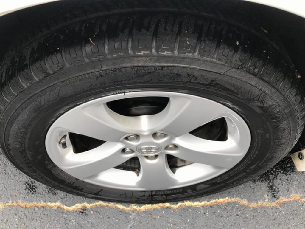 2013 Toyota Sienna - $15,500