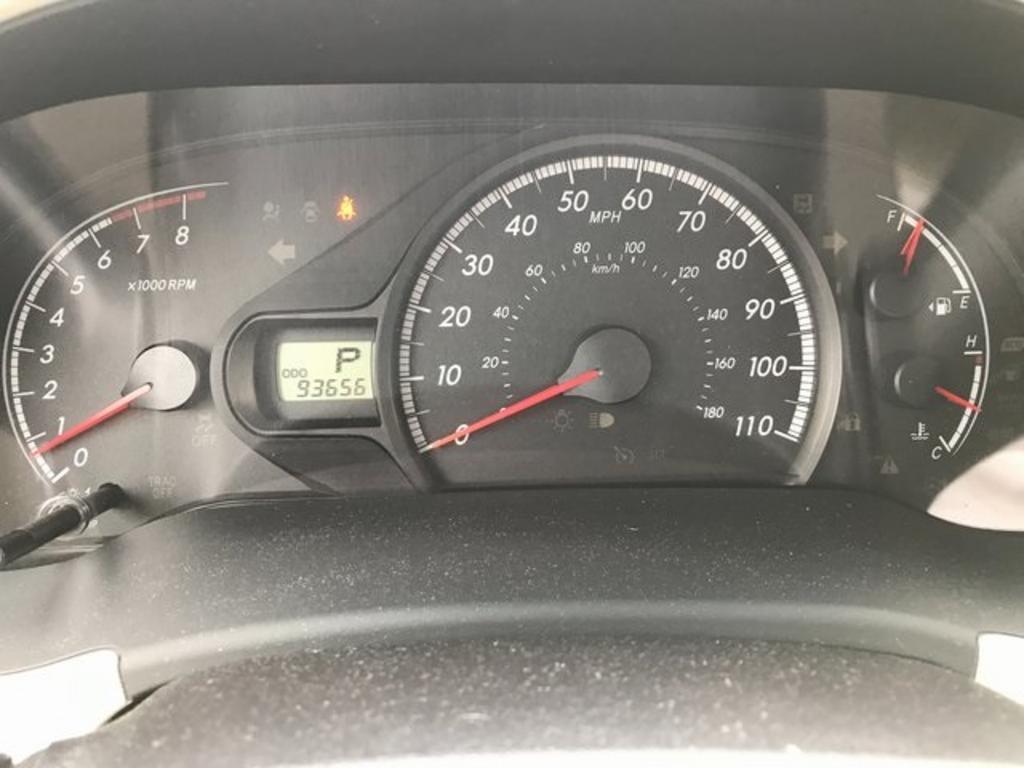 2013 Toyota Sienna - $15,500