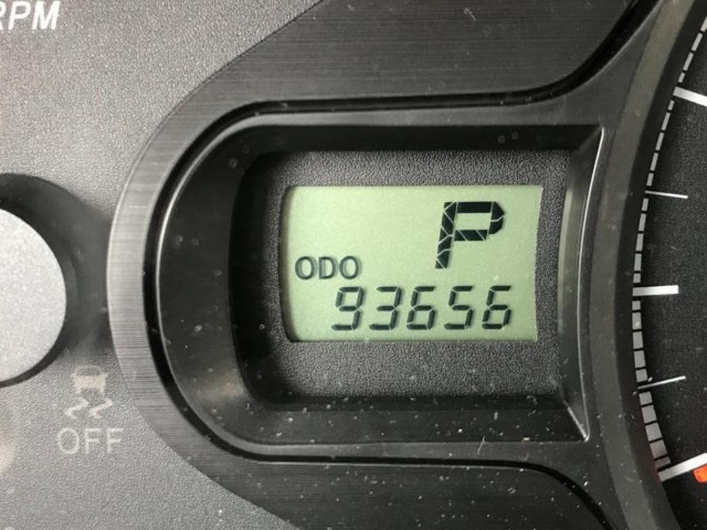 2013 Toyota Sienna - $15,500