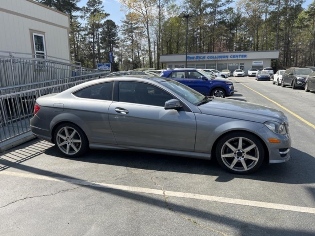 2013 Mercedes-Benz C-Class - $10,000