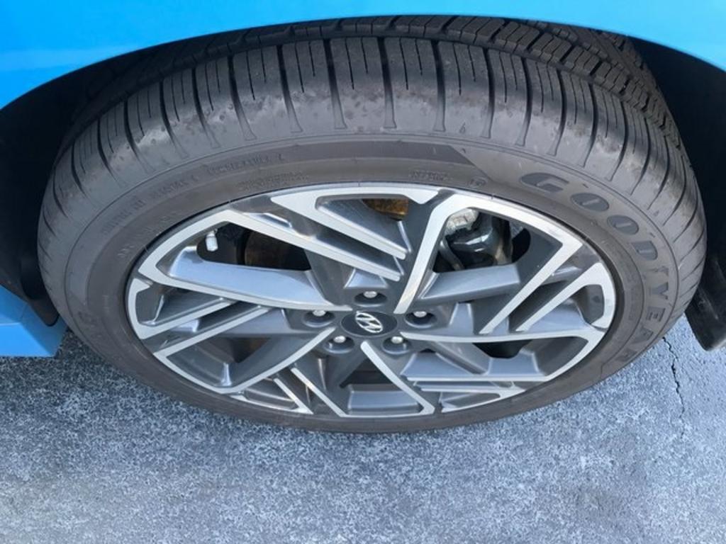 2022 Hyundai Kona - $26,000