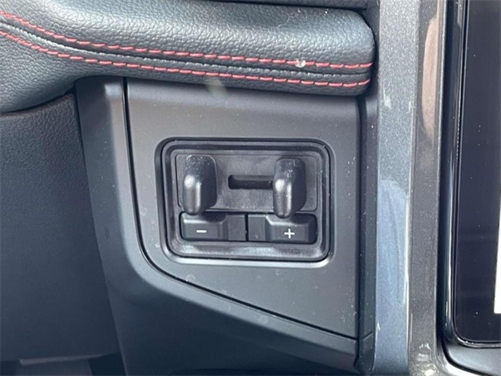 2022 Ford Expedition - $73,500