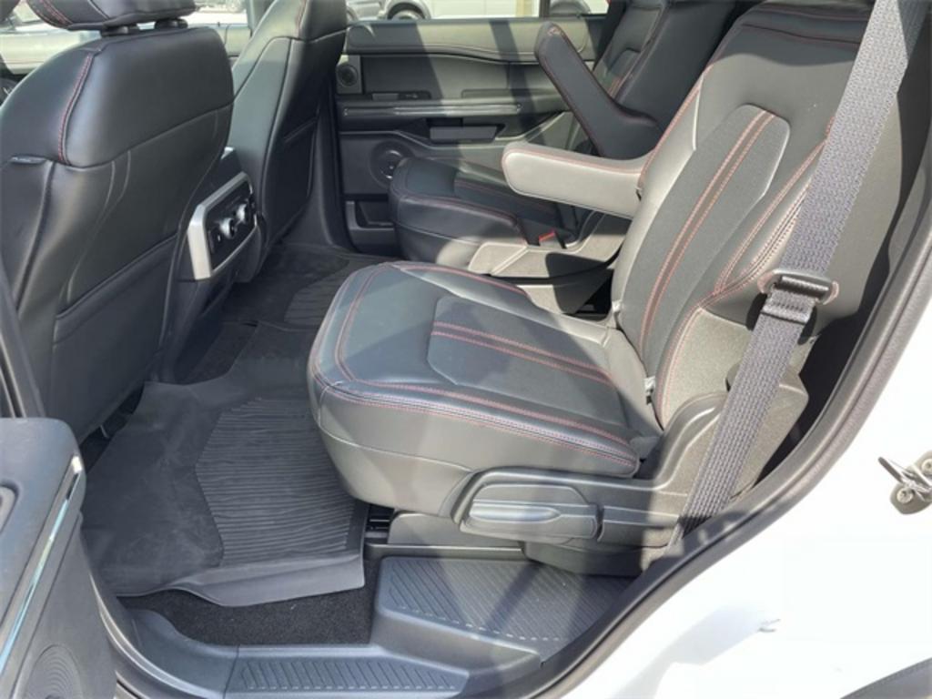 2022 Ford Expedition - $73,500