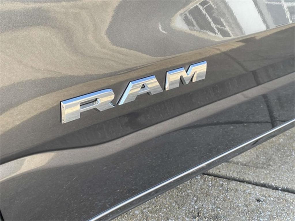 2021 Ram 1500 - $35,000