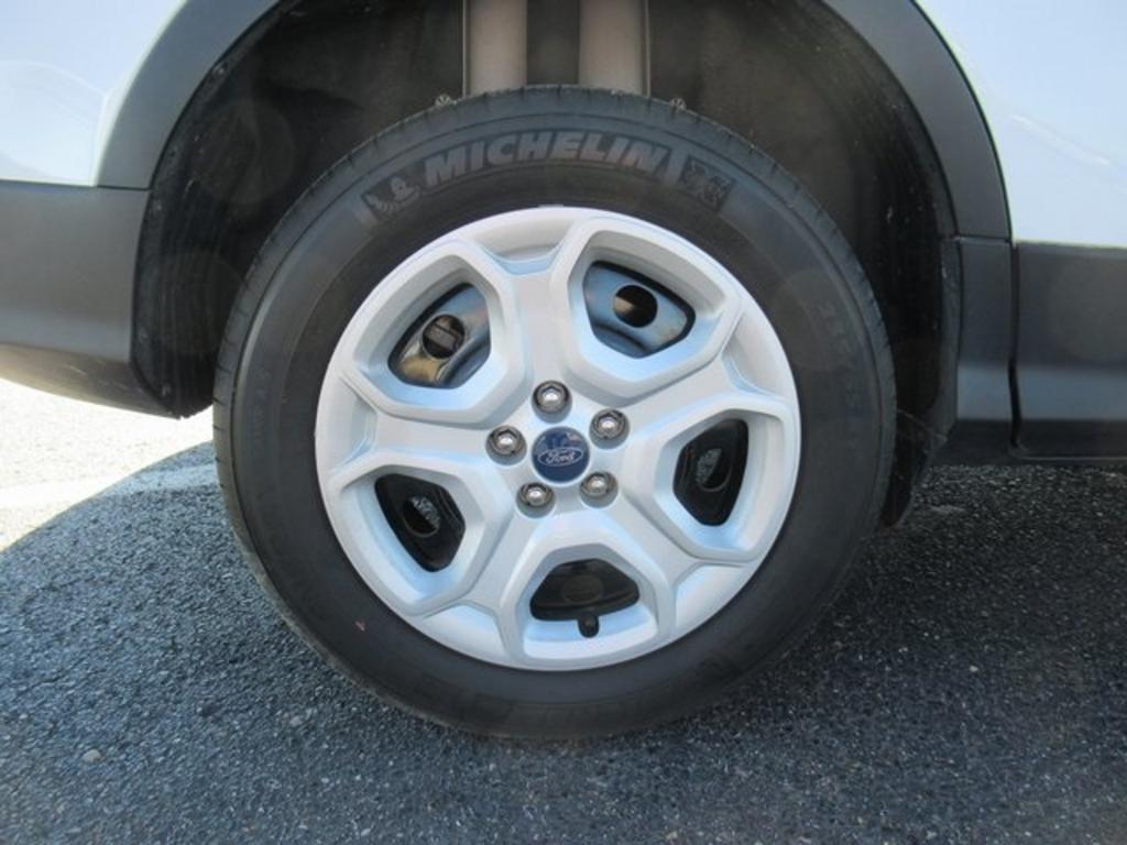 2019 Ford Escape - $17,500