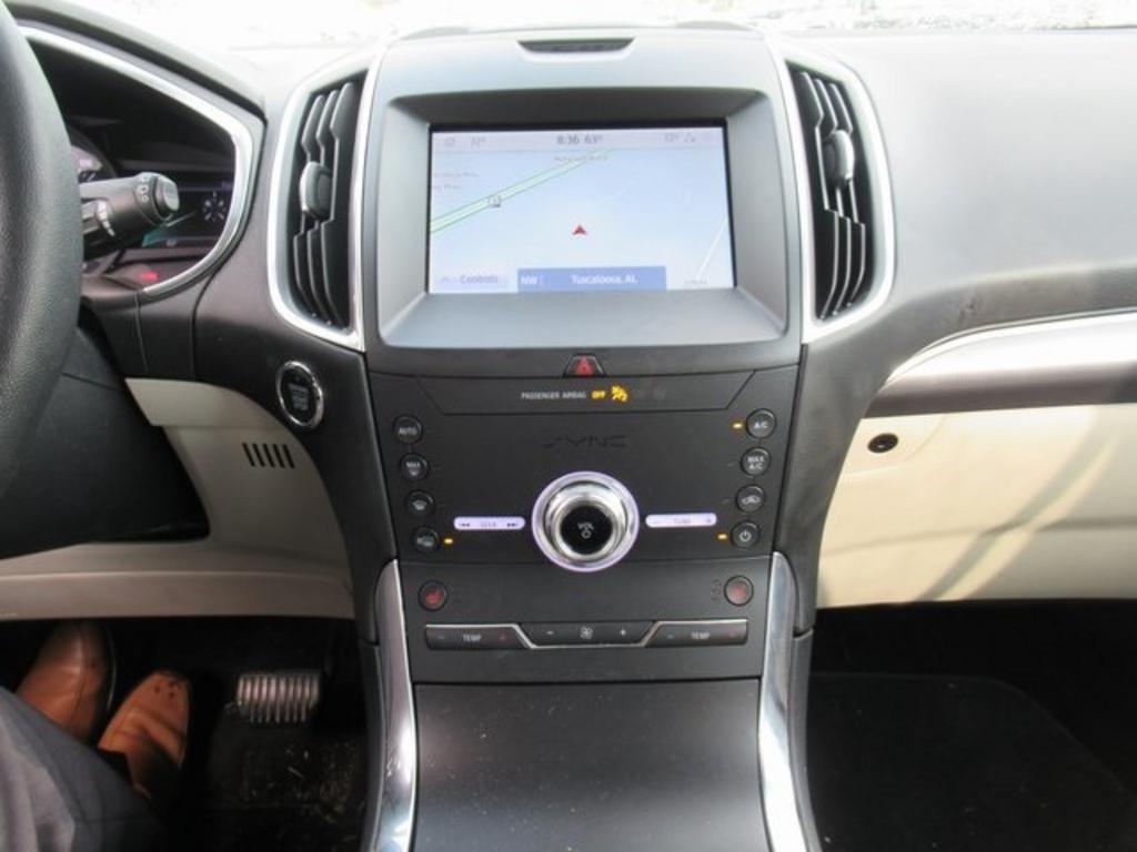 2020 Ford Edge - $30,000