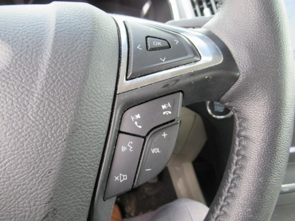 2020 Ford Edge - $30,000