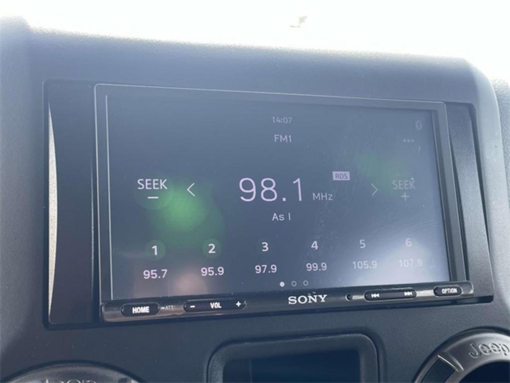 2018 Jeep Wrangler - $31,500