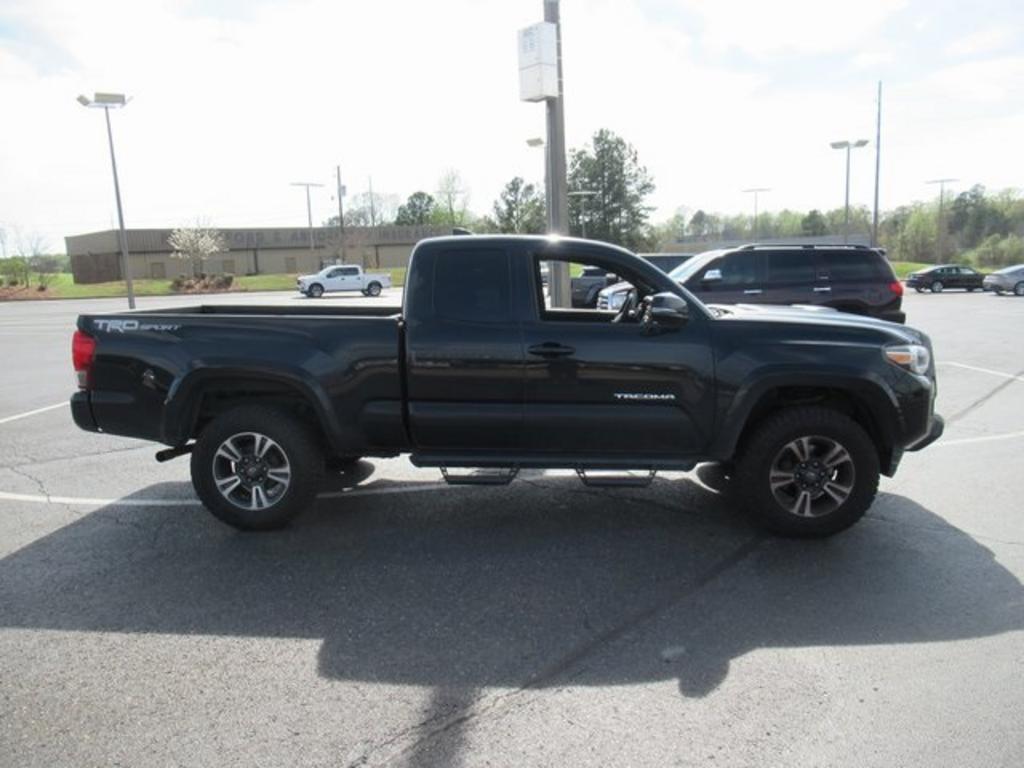 2016 Toyota Tacoma - $27,000