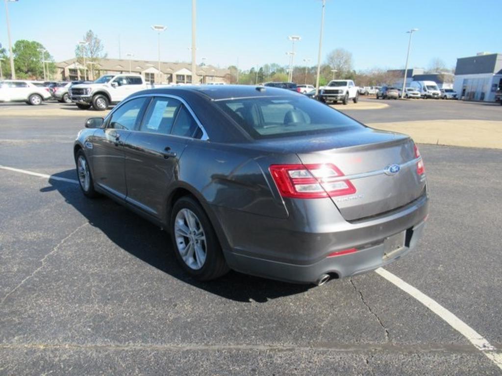 2015 Ford Taurus - $15,000