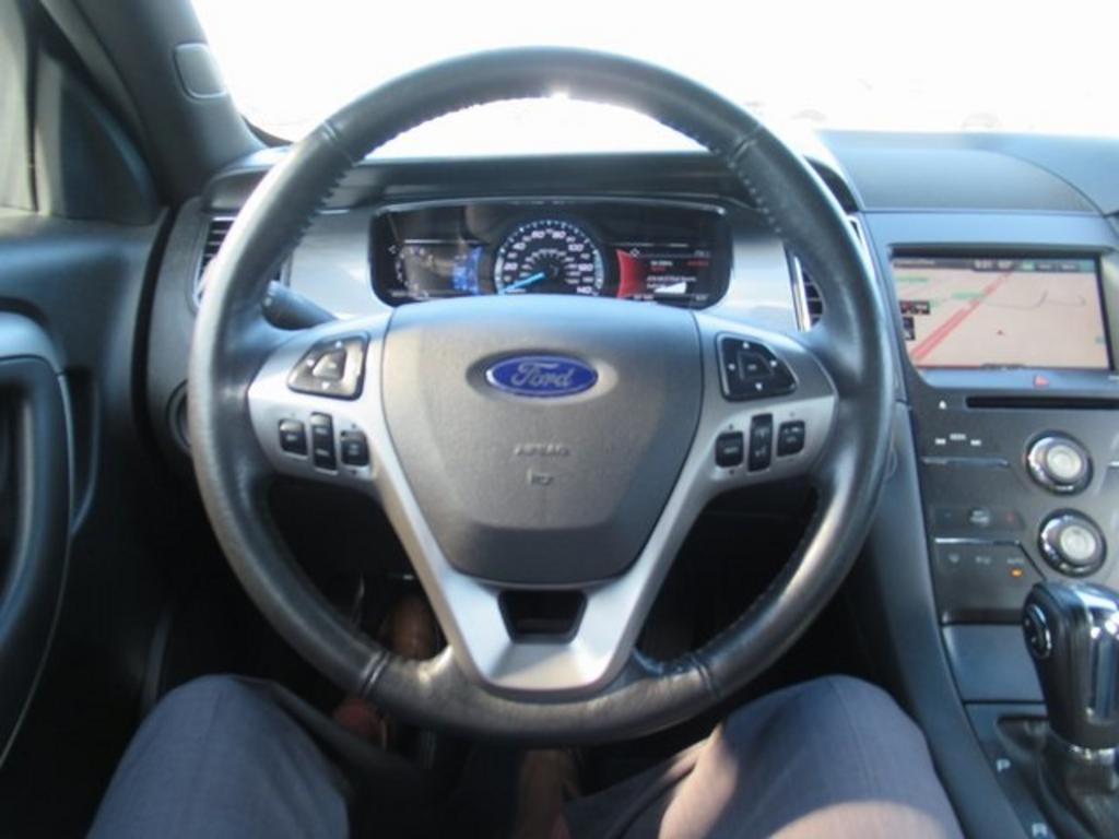 2015 Ford Taurus - $15,000