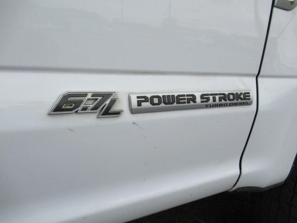 2021 Ford F-350 - $59,500