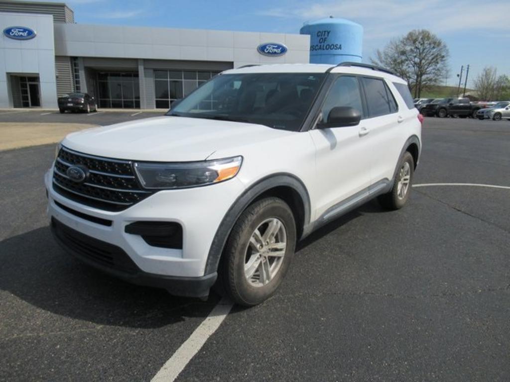 2021 Ford Explorer XLT photo